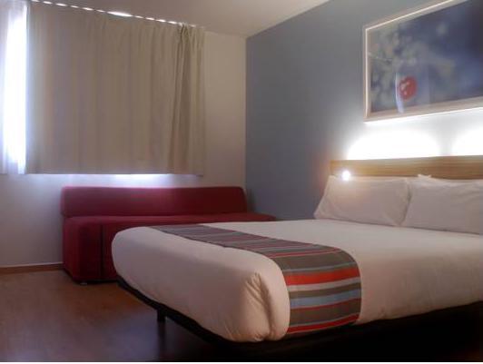 Travelodge Metropolitano Hotel Madryt