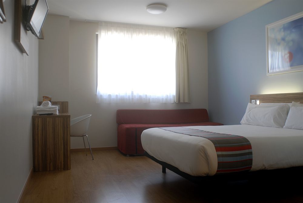 Travelodge Metropolitano Hotel Madryt